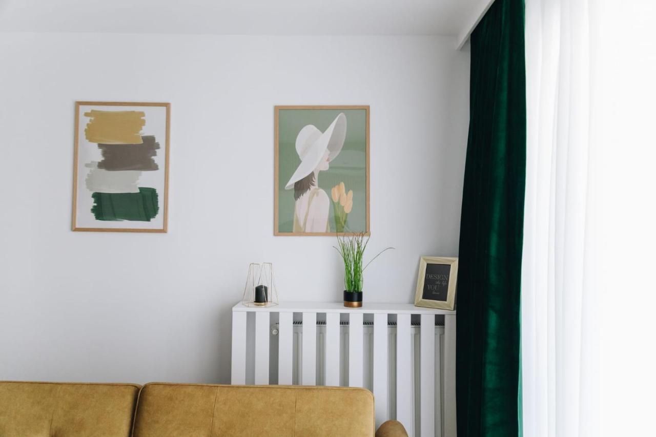 Tulip Apartment Gran Varadino Esterno foto